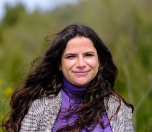Blanca Lewin, Antonia Orellana y Simón de la Costa entre los invitados a conversatorios de obra argentina “Testosterona”